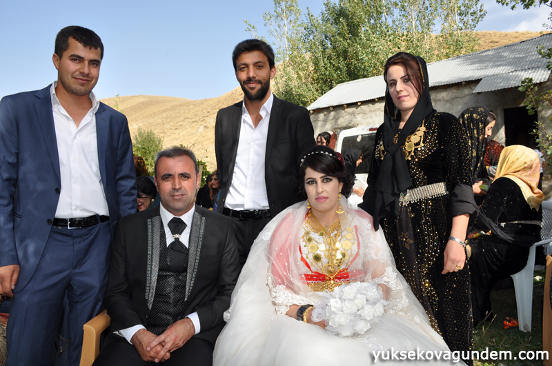 Yüksekova Düğünleri (03-04) Ekim 2015 46