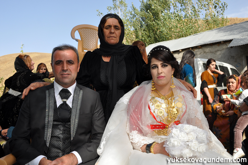Yüksekova Düğünleri (03-04) Ekim 2015 50