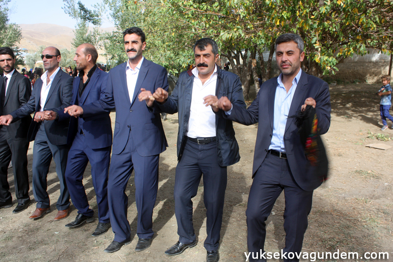 Yüksekova Düğünleri (03-04) Ekim 2015 77