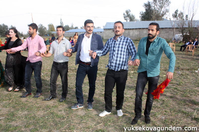 Yüksekova Düğünleri (03-04) Ekim 2015 95