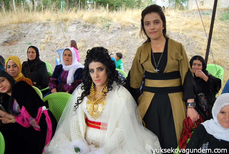 Yüksekova Düğünleri (10-11) Ekim 2015 48