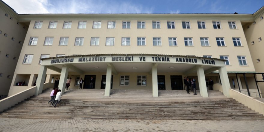 Yüksekova'da 40 derslikli okul eğitime hazır