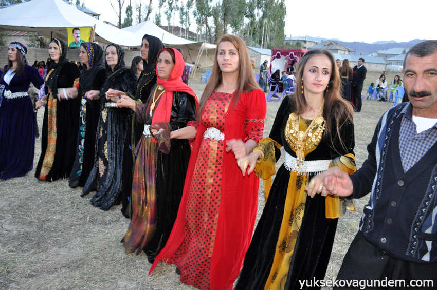 Yüksekova Düğünleri (17-18) Ekim 2015 61