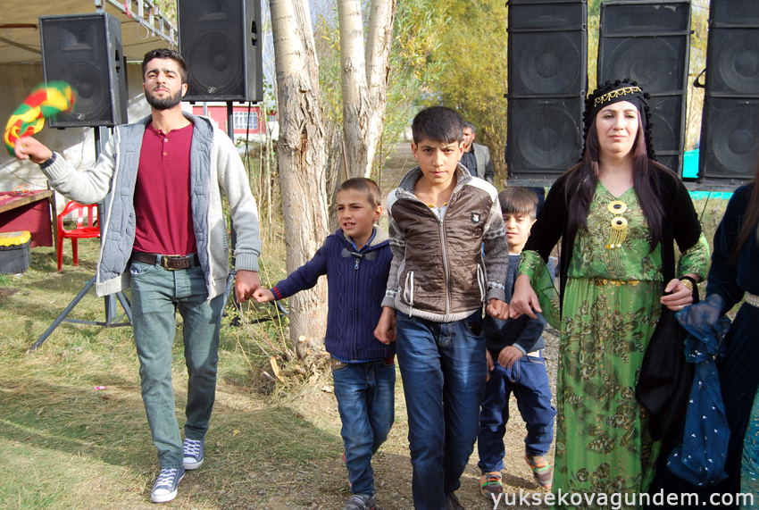 Yüksekova Düğünleri (24-25) Ekim 2015 32