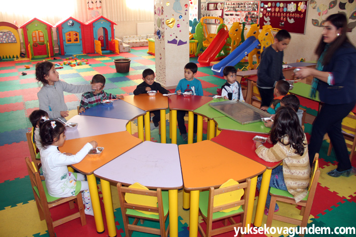 Yüksekova Aile Destek Merkezin'den Aşure etkinliği 18