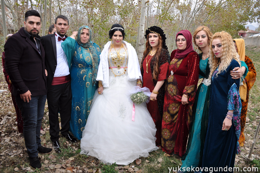 Yüksekova Düğünleri (07-08) Kasım 2015 18