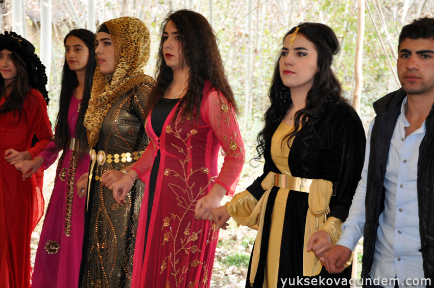 Yüksekova Düğünleri (07-08) Kasım 2015 20