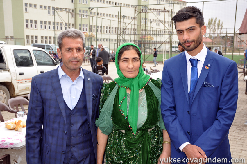 Yüksekova Düğünleri (07-08) Kasım 2015 45