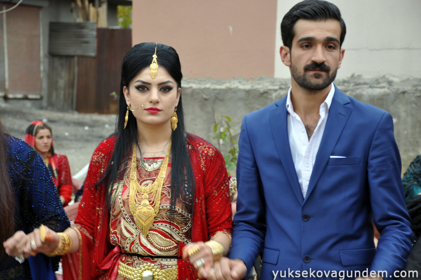 Yüksekova Düğünleri (07-08) Kasım 2015 53