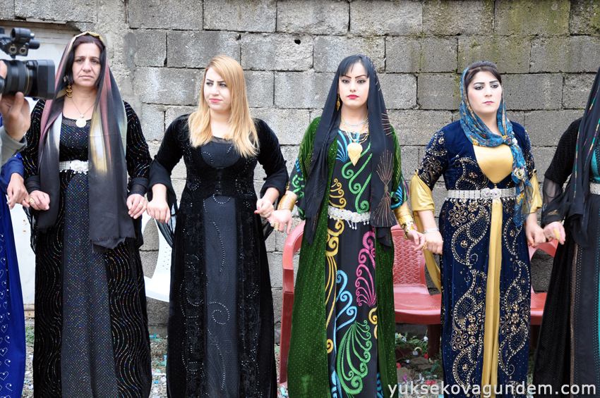 Yüksekova Düğünleri (07-08) Kasım 2015 56