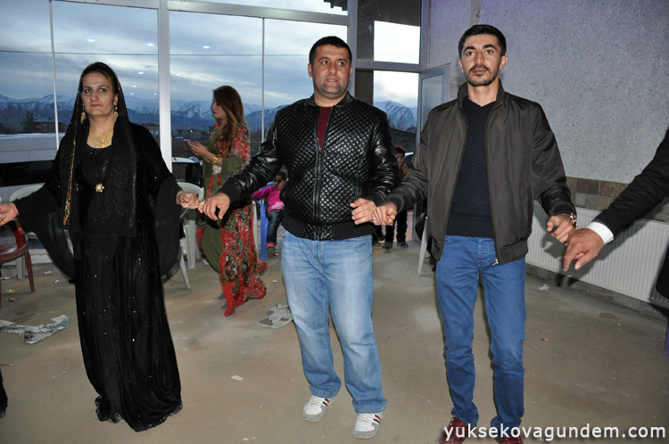 Bayazıt Ailesinin Mutlu Günü 139