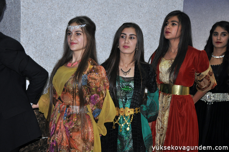 Bayazıt Ailesinin Mutlu Günü 148