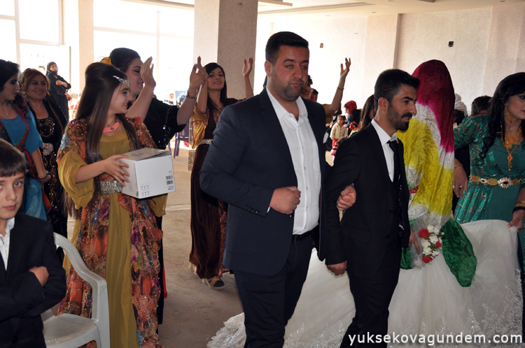 Bayazıt Ailesinin Mutlu Günü 27