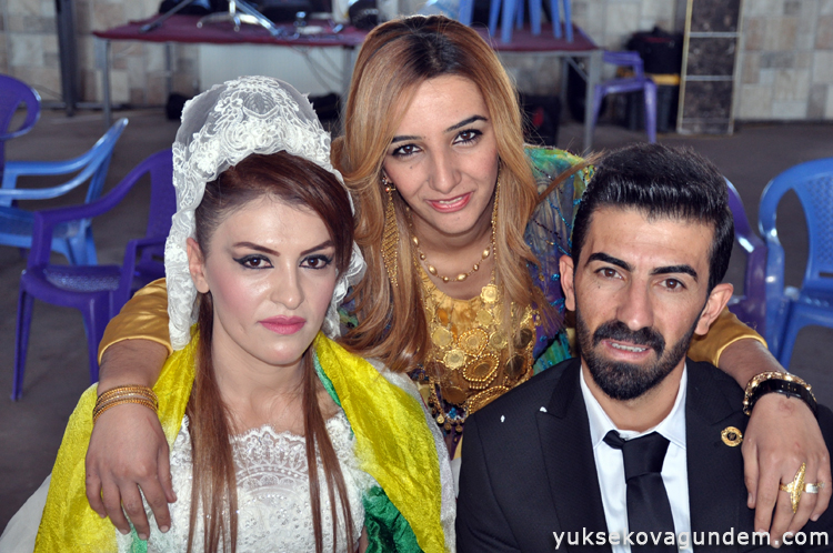 Bayazıt Ailesinin Mutlu Günü 45