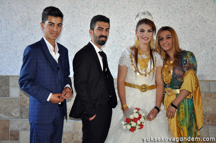 Bayazıt Ailesinin Mutlu Günü 55