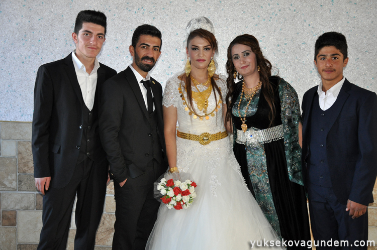 Bayazıt Ailesinin Mutlu Günü 56