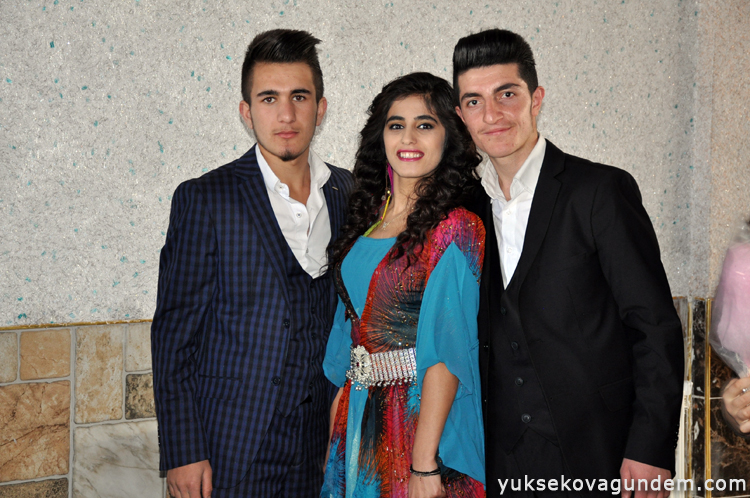 Bayazıt Ailesinin Mutlu Günü 57