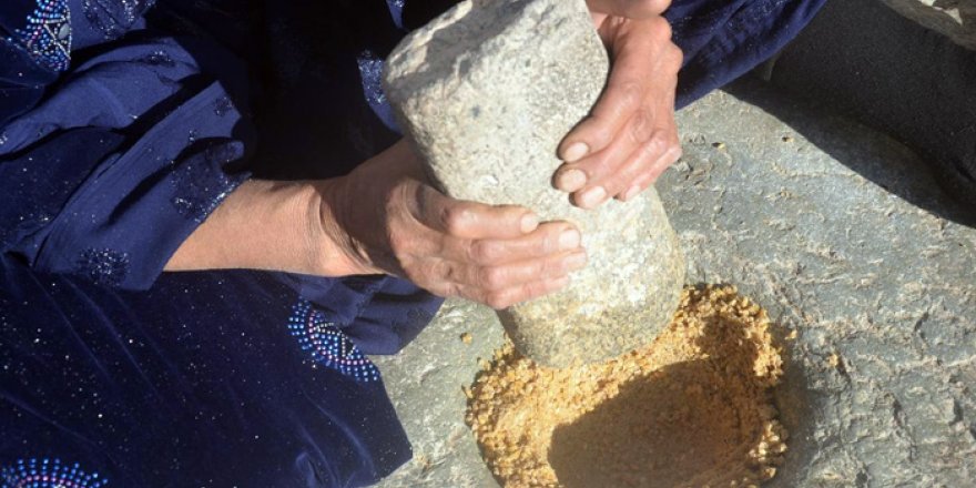 Yöresel yemekler için dövülmüş buğday