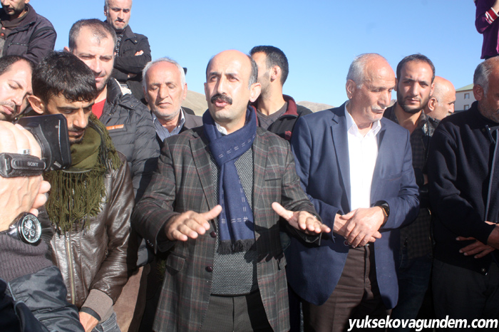 Noyan ile Arıcı Yüksekova’da toprağa verildi 16
