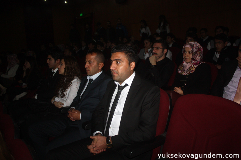 Yüksekova'da öğretmenler günü kutlandı 6