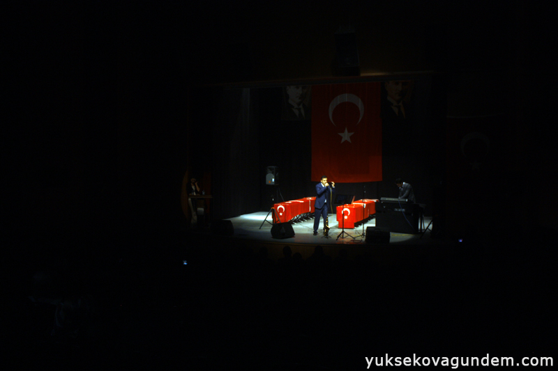 Yüksekova'da öğretmenler günü kutlandı 7