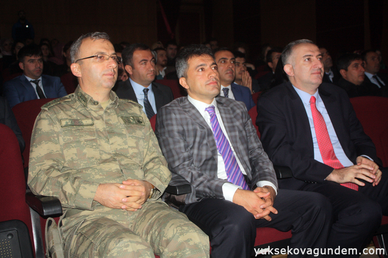 Yüksekova'da öğretmenler günü kutlandı 9