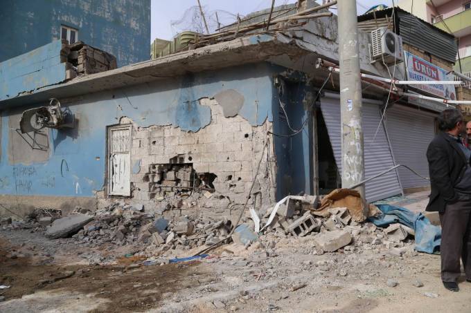 14 günlük yasağın ardından Nusaybin'de çatışma izleri 27