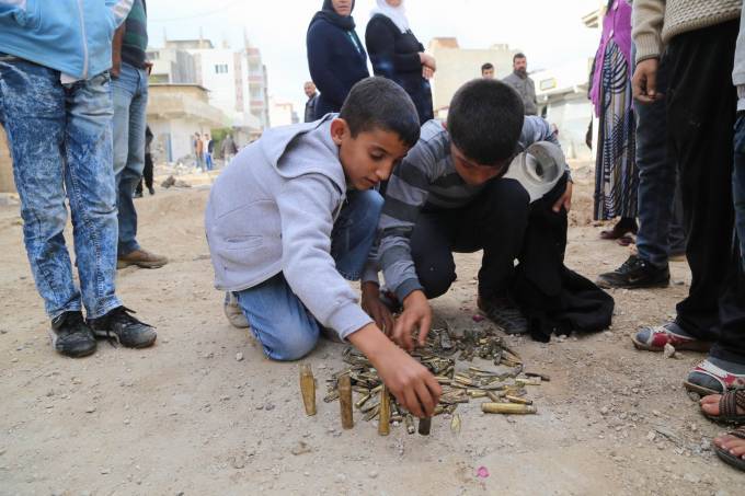 14 günlük yasağın ardından Nusaybin'de çatışma izleri 4