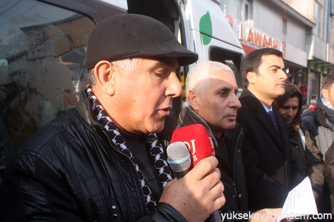 Yüksekova'da sokağa çıkma yasakları protesto edildi 3