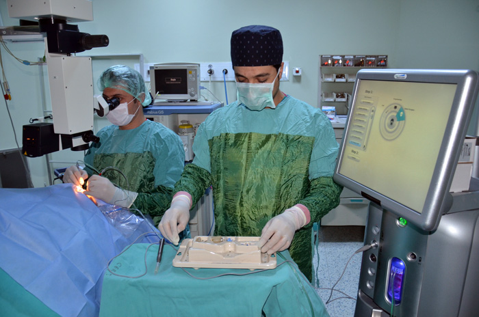 Yüksekova'da katarakt ameliyatına başlandı 1