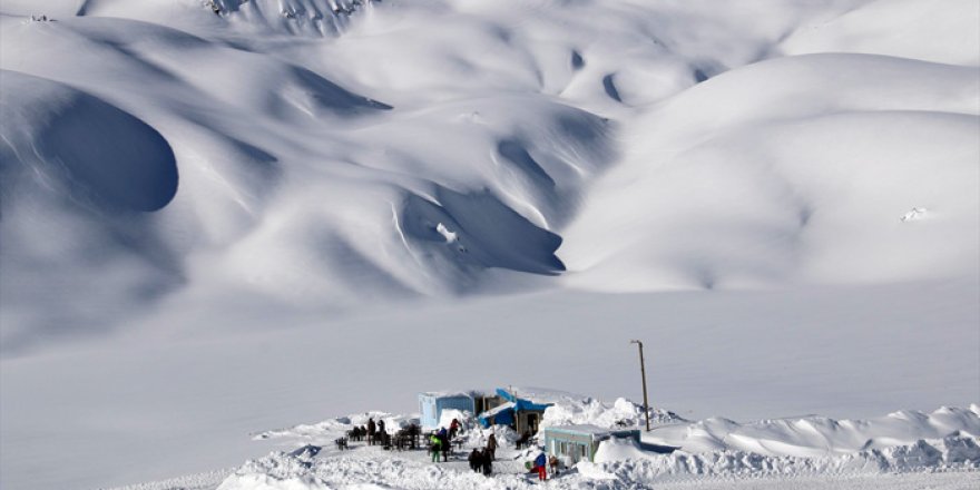 Hakkari'de Kayak Yarışması