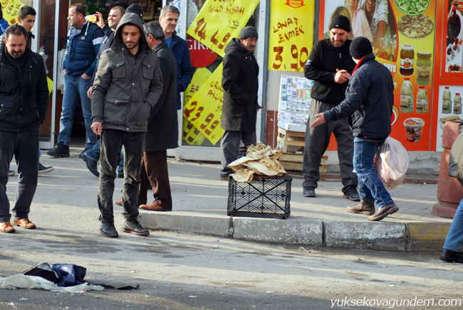 Van'da şüpheli paket paniği 11