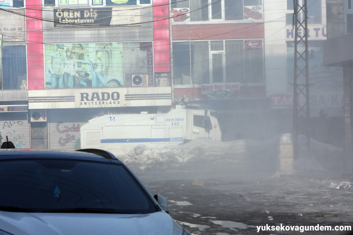 Yüksekova'da Yürüyüşe müdahale 7