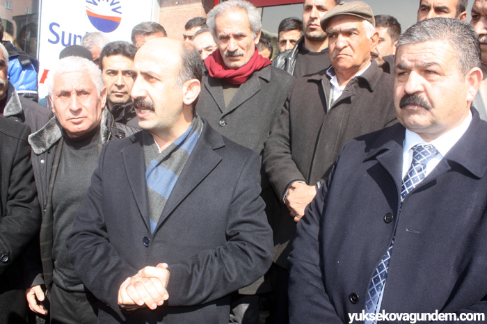 HDP'li Akdoğan: 'Yüksekovalı esnafımızla beraberiz' 20