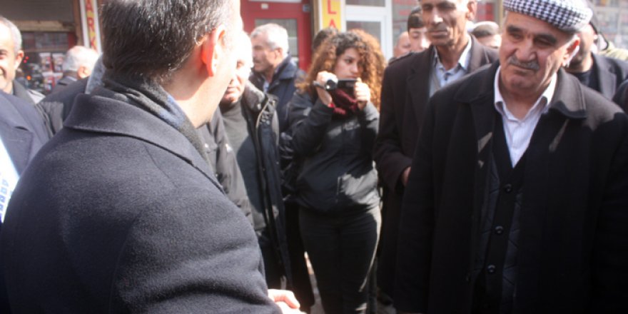 HDP'li Akdoğan: 'Yüksekovalı esnafımızla beraberiz'