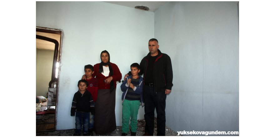 Yüksekova'da bir eve patlayıcı isabet etti