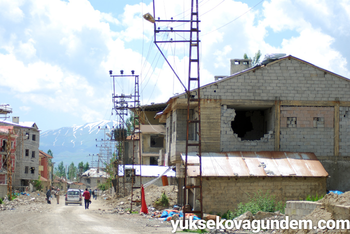 Çatışmalardan sonra Yüksekova'dan fotoğraflar 105