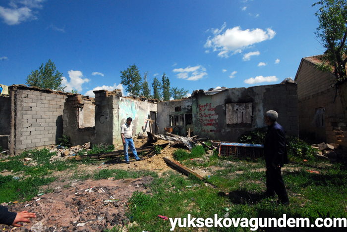 Çatışmalardan sonra Yüksekova'dan fotoğraflar 11