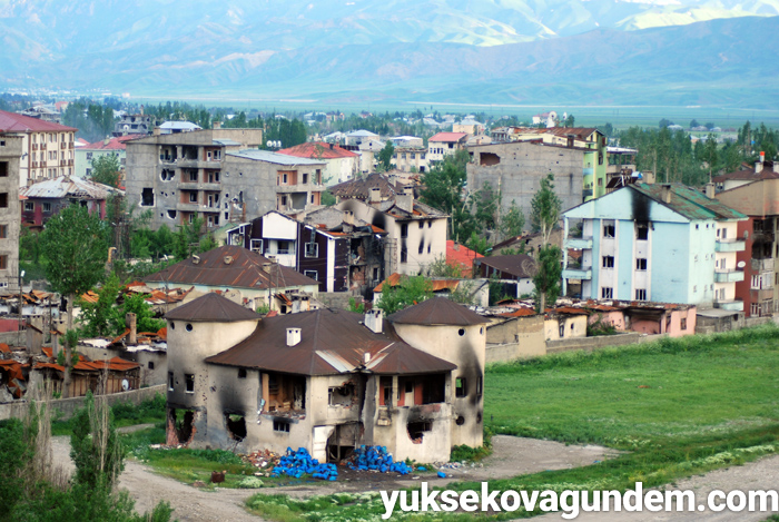 Çatışmalardan sonra Yüksekova'dan fotoğraflar 118