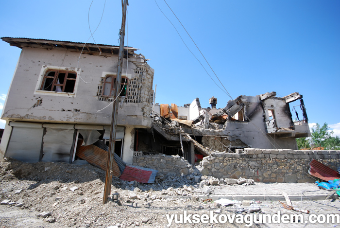 Çatışmalardan sonra Yüksekova'dan fotoğraflar 122