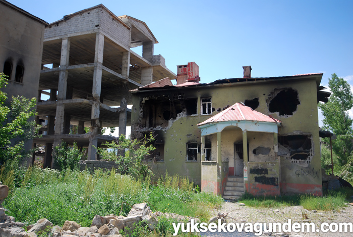 Çatışmalardan sonra Yüksekova'dan fotoğraflar 127