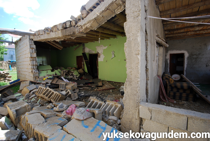 Çatışmalardan sonra Yüksekova'dan fotoğraflar 131
