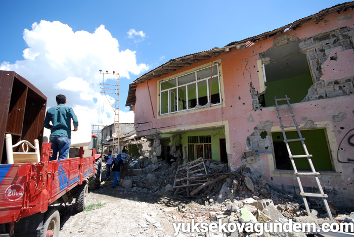 Çatışmalardan sonra Yüksekova'dan fotoğraflar 133