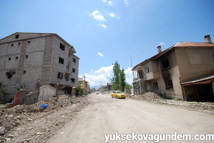 Çatışmalardan sonra Yüksekova'dan fotoğraflar 15