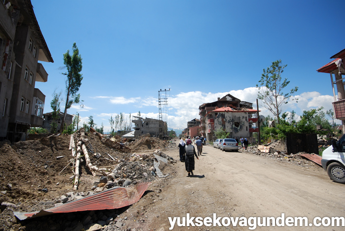 Çatışmalardan sonra Yüksekova'dan fotoğraflar 21