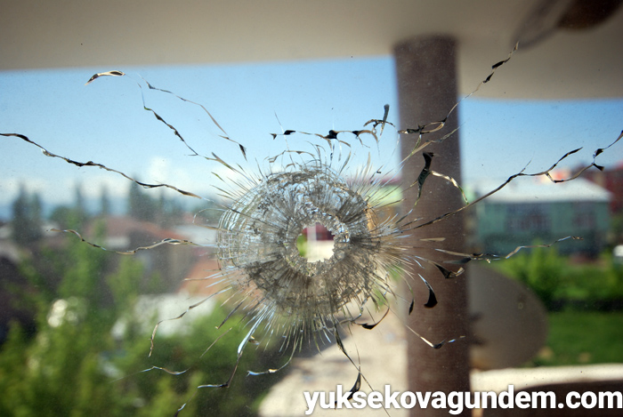 Çatışmalardan sonra Yüksekova'dan fotoğraflar 23