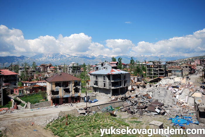 Çatışmalardan sonra Yüksekova'dan fotoğraflar 41