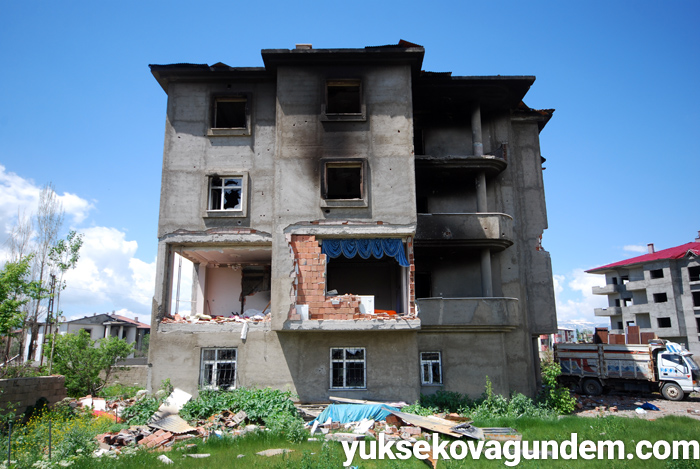 Çatışmalardan sonra Yüksekova'dan fotoğraflar 57