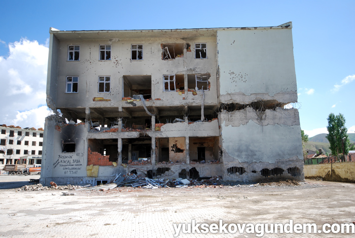 Çatışmalardan sonra Yüksekova'dan fotoğraflar 58