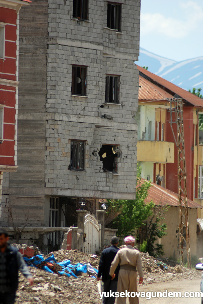 Çatışmalardan sonra Yüksekova'dan fotoğraflar 63
